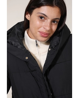 Abrigo acolchado con capucha negro - Imagen 2