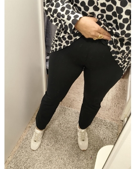 Pantalón negro goma cintura - Imagen 2
