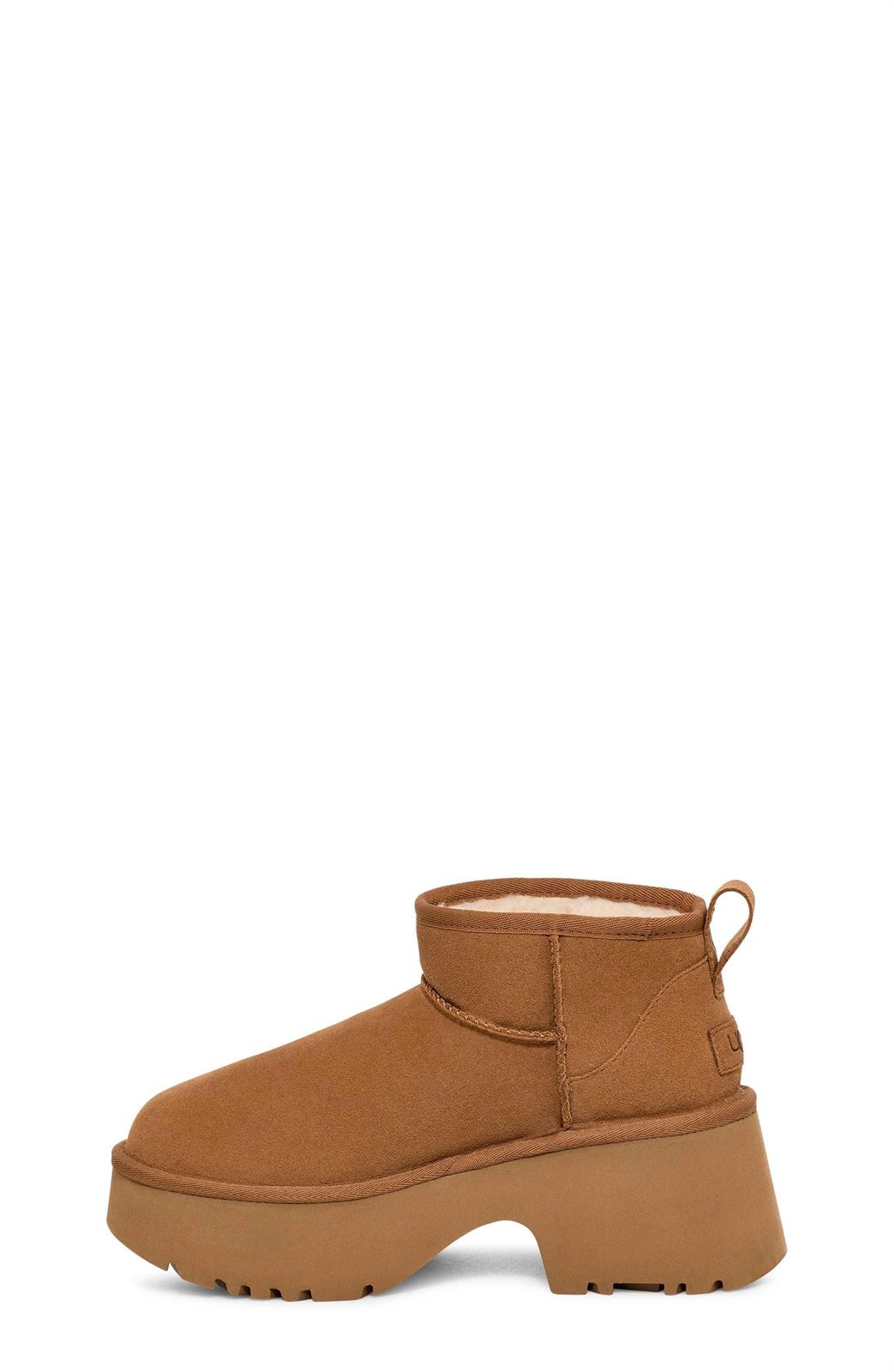 UGG_ Bota w classic ultra mini new heights chestnut - Imagen 3