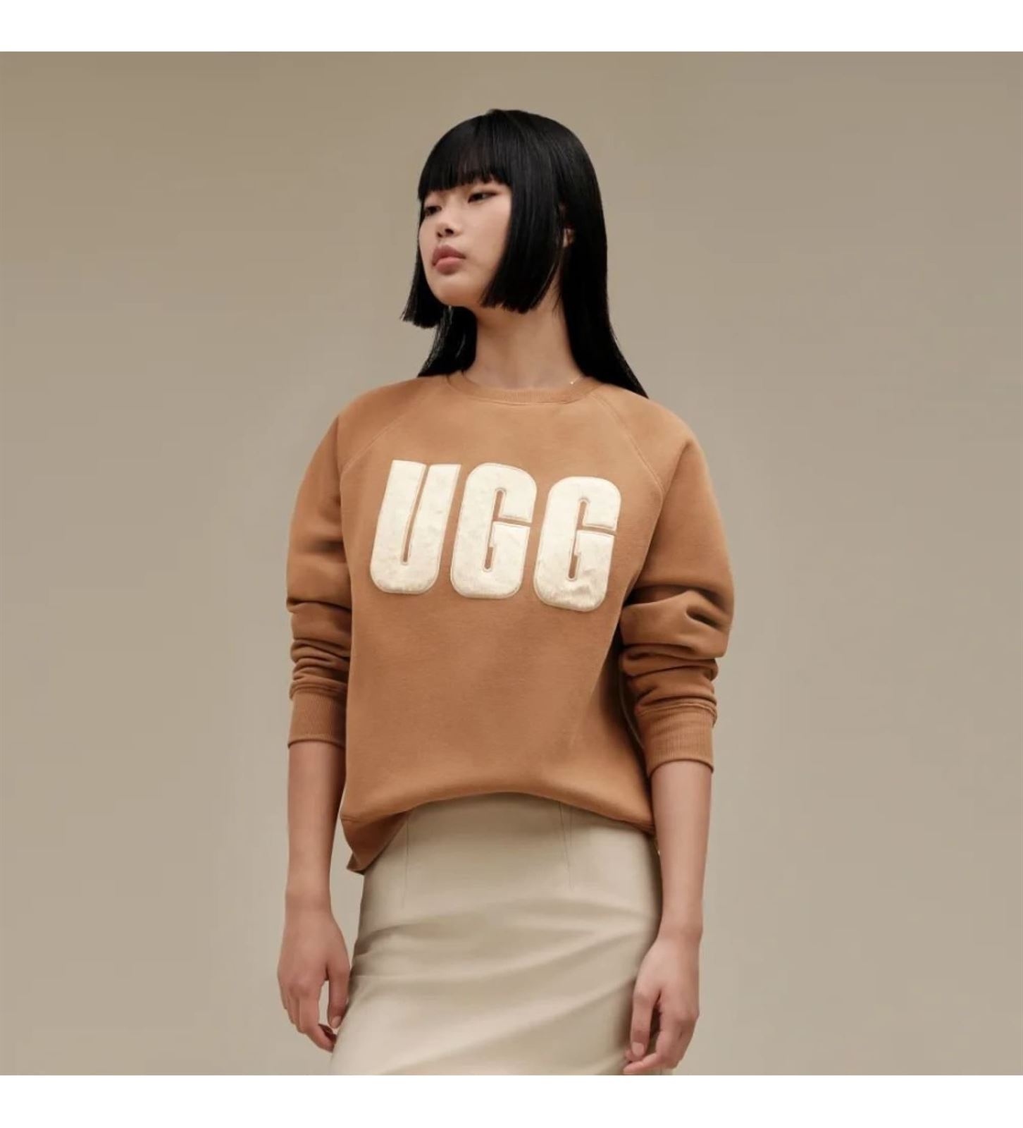 UGG_ Sudadera madeline fuzzy logo tostado - Imagen 1